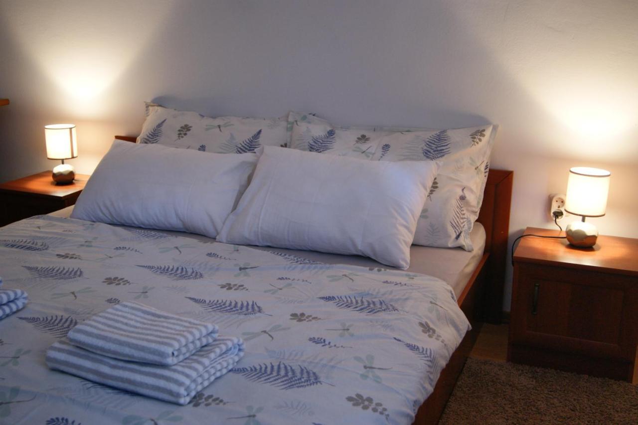Apartment Lynx โคเรนนิซา ภายนอก รูปภาพ