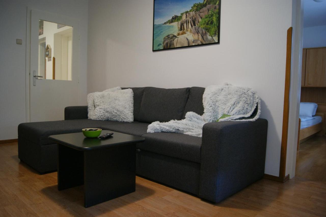 Apartment Lynx โคเรนนิซา ภายนอก รูปภาพ